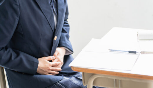 毎日続く腹痛！中高生を悩ませるその正体とは